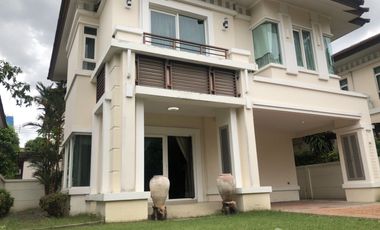 For sale 3 bedrooms house in Mueang Nonthaburi, Nonthaburi