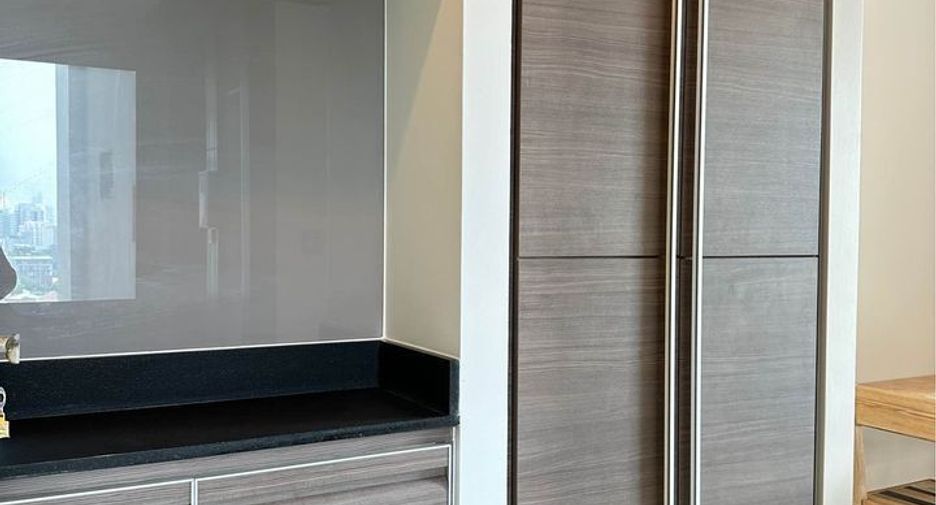 For sale and for rent 1 bed condo in Khlong Toei, Bangkok