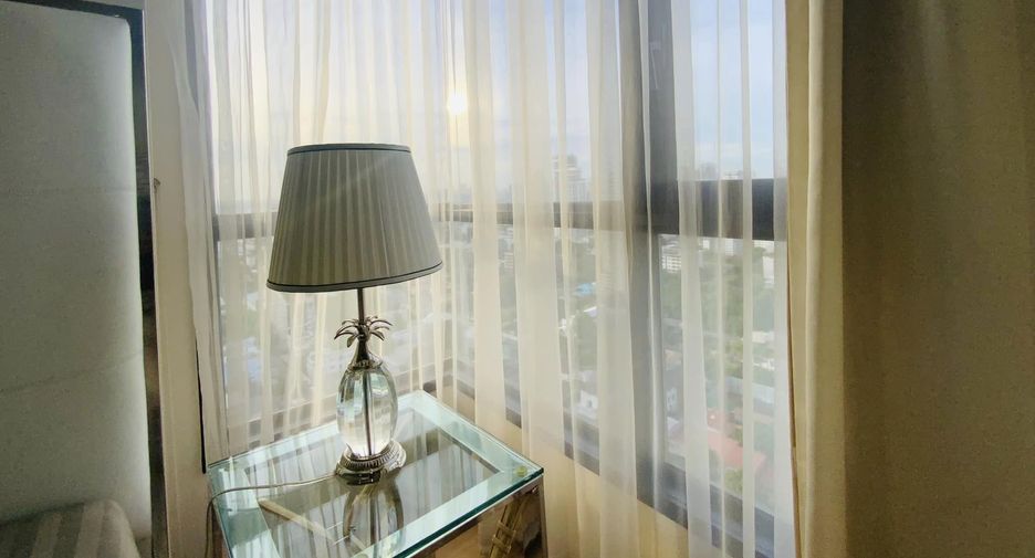 Продажа и аренда 2 спальни кондо в Щаттхана, Бангкок