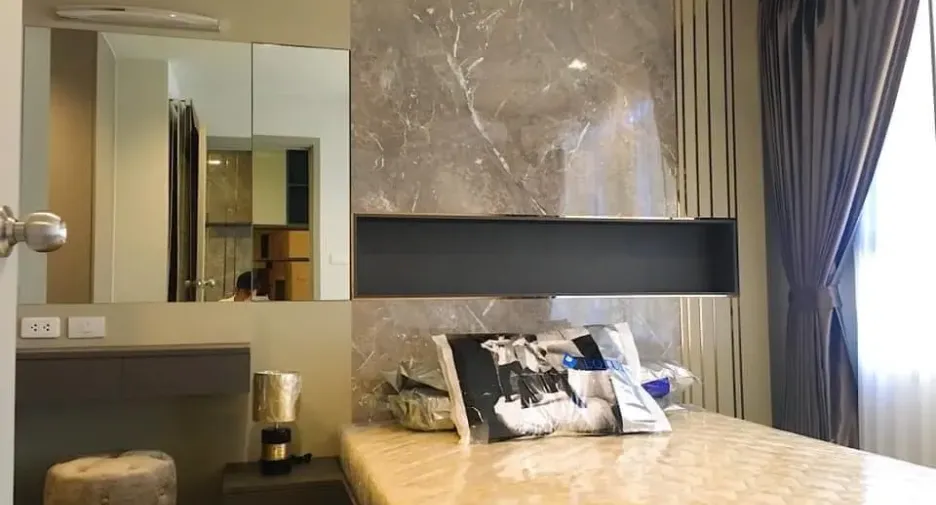 For sale 1 bed condo in Phra Khanong, Bangkok