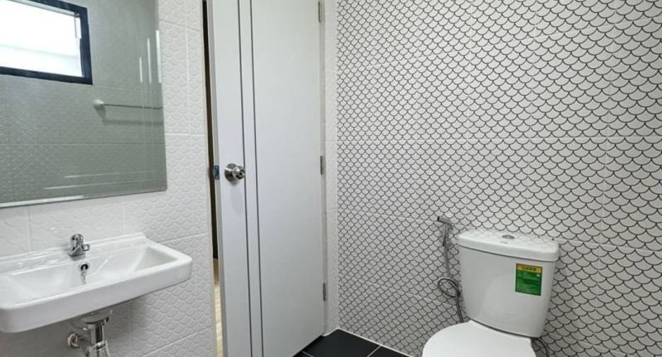 For sale 2 bedrooms townhouse in Bang Bua Thong, Nonthaburi