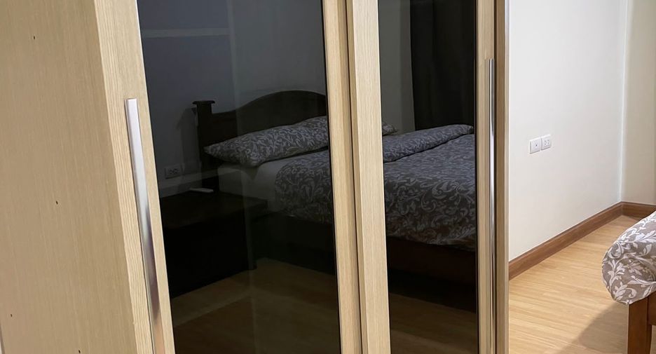 For sale 1 bed condo in Phra Khanong, Bangkok