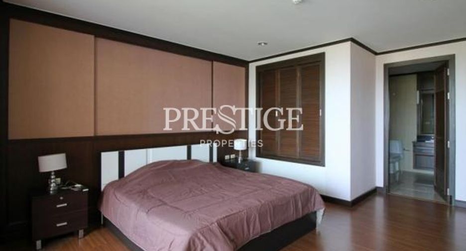 For sale 2 bedrooms condo in Central Pattaya, Pattaya