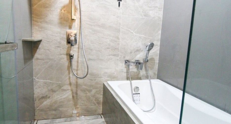 For sale 2 bedrooms condo in Suan Luang, Bangkok