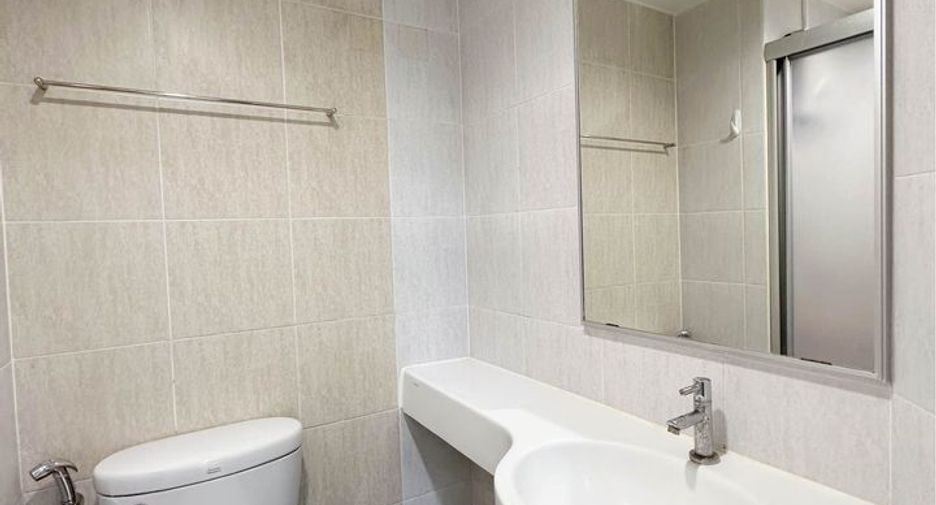 For sale 1 bed condo in Suan Luang, Bangkok