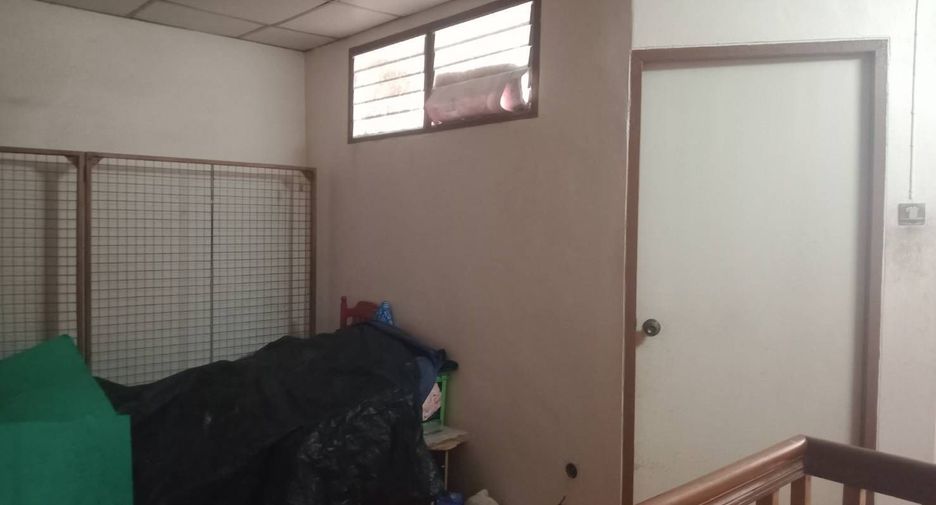 出售 2 卧室 联排别墅 在 Bang Kruai, Nonthaburi