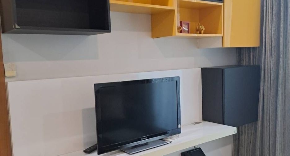 For sale 1 bed condo in Watthana, Bangkok