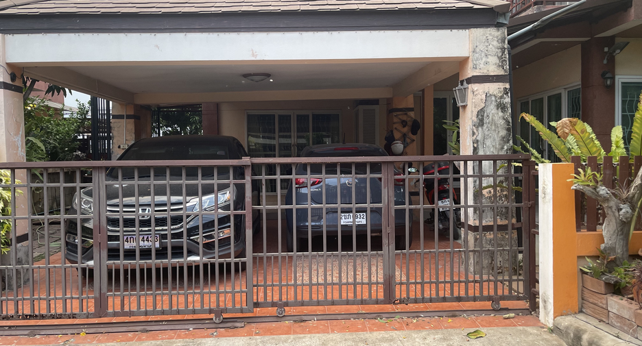Haus zum Kauf mit 3 Zimmer in Lam Luk Ka, Pathum Thani