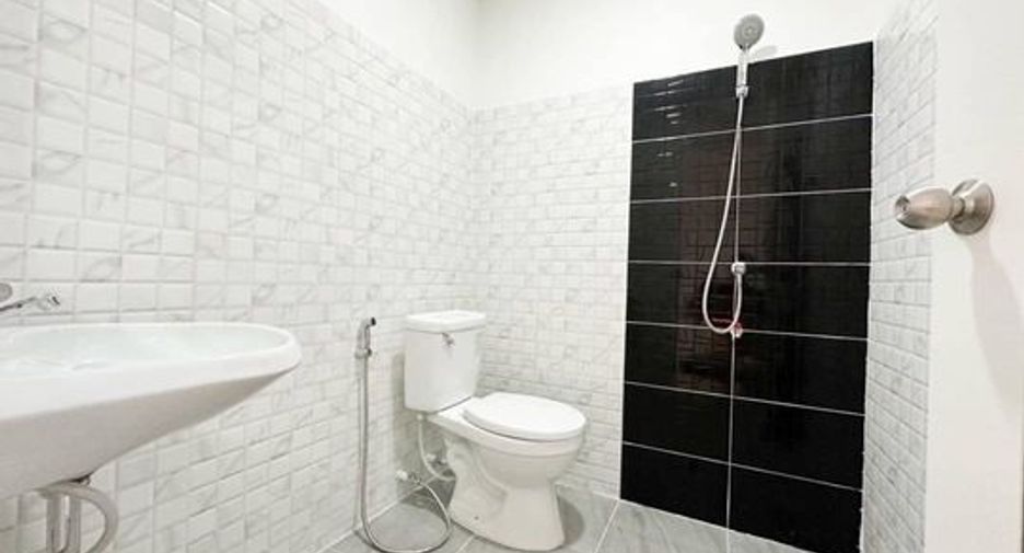 For sale 4 bedrooms townhouse in Bang Yai, Nonthaburi
