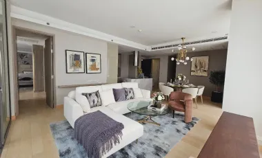 For sale 3 bedrooms condo in Khlong Toei, Bangkok
