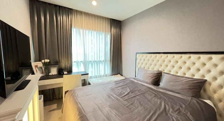 For sale 2 bedrooms condo in Huai Khwang, Bangkok