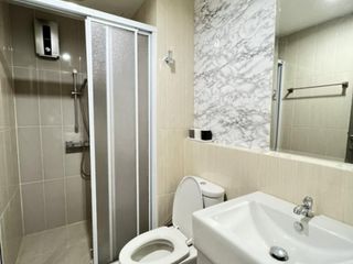 For sale 2 bedrooms condo in Huai Khwang, Bangkok