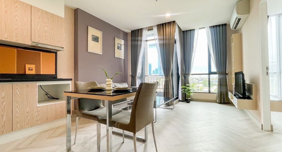 For sale 1 bed condo in Watthana, Bangkok