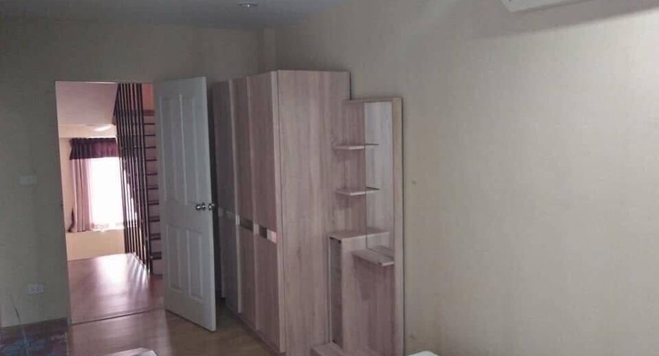 Reihenhaus zur Miete mit 3 Zimmer in Pak Kret, Nonthaburi