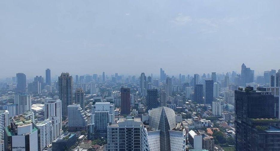 For sale 1 bed condo in Khlong Toei, Bangkok