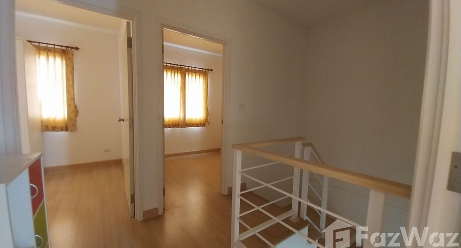 For sale 3 bedrooms townhouse in Mueang Pathum Thani, Pathum Thani