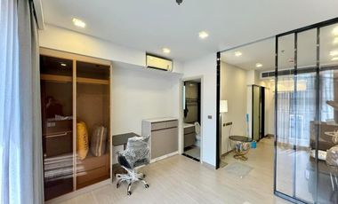 For sale 1 bed condo in Huai Khwang, Bangkok