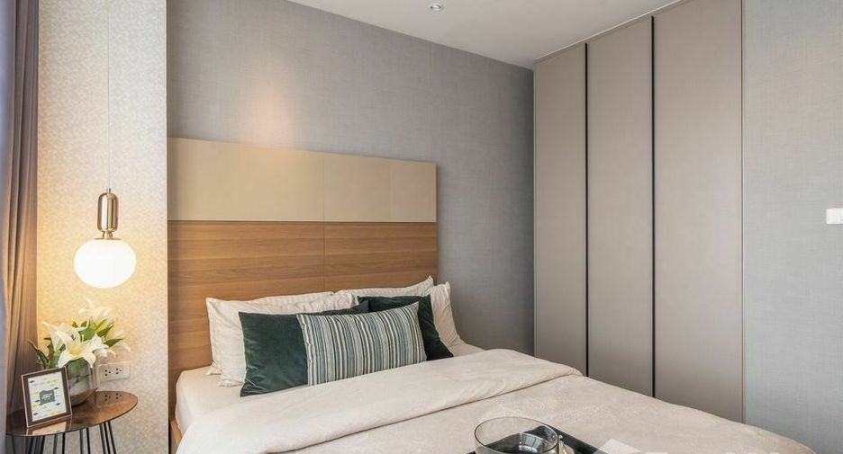 For sale 1 bed condo in Phra Khanong, Bangkok