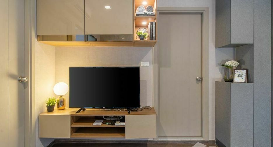 For sale 1 bed condo in Phra Khanong, Bangkok