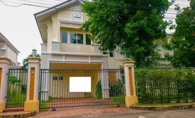出售 4 卧室 独立屋 在 Mueang Nonthaburi, Nonthaburi