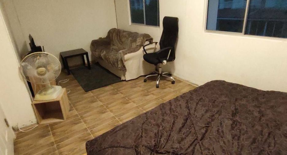 For sale 3 bedrooms townhouse in Mueang Pathum Thani, Pathum Thani