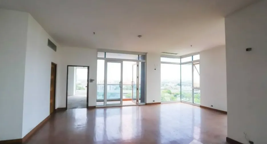 Wohnung zum Kauf mit 3 Zimmer in Mueang Nonthaburi, Nonthaburi