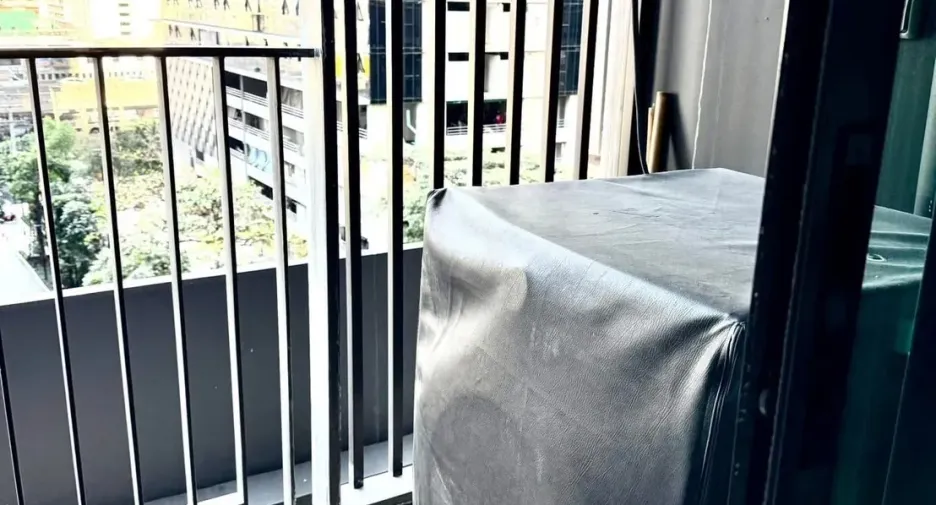 For sale 1 bed condo in Huai Khwang, Bangkok