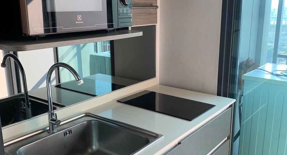 For sale studio condo in Bangkok Yai, Bangkok