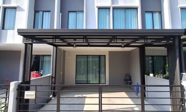 出售 3 卧室 联排别墅 在 Bang Yai, Nonthaburi