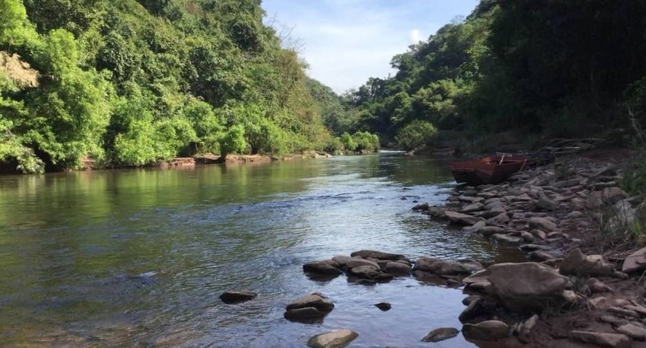 For sale hotel in Thung Chang, Nan