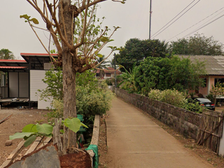 For sale 2 bedrooms house in Mae Tha, Lampang