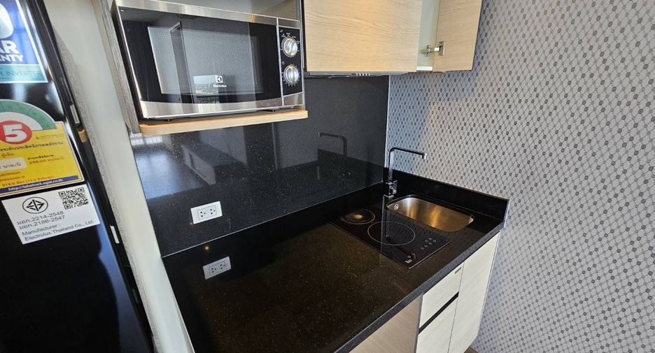 For sale 2 bedrooms condo in Khlong Toei, Bangkok
