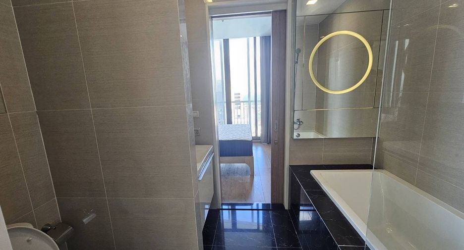For sale 2 bedrooms condo in Khlong Toei, Bangkok