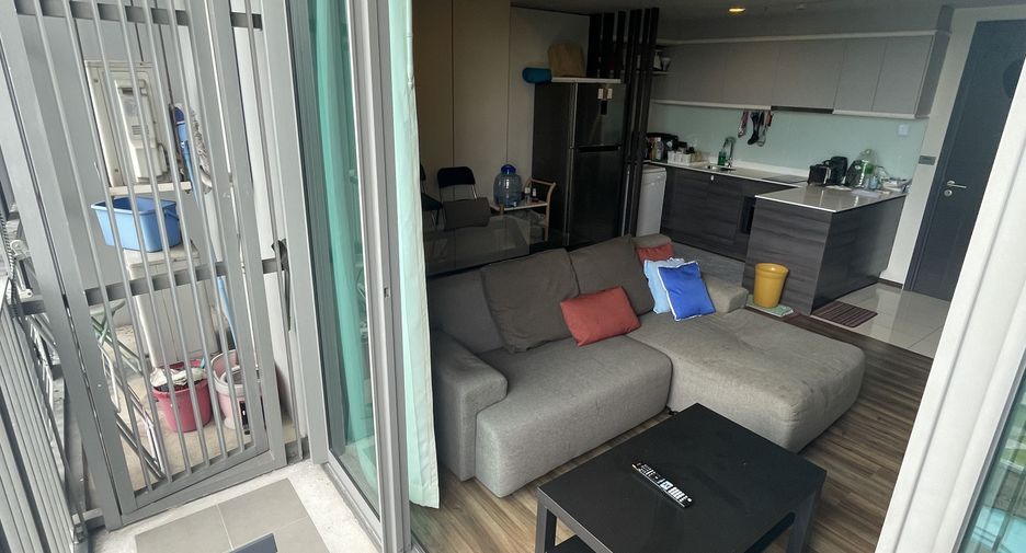 For sale and for rent 2 bedrooms condo in Watthana, Bangkok
