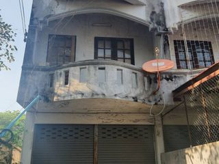 出售 4 卧室 独立屋 在 Mueang Lop Buri, Lop Buri
