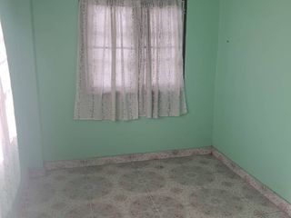 À vendre 4 chambres maison à Mueang Lop Buri, Lopburi