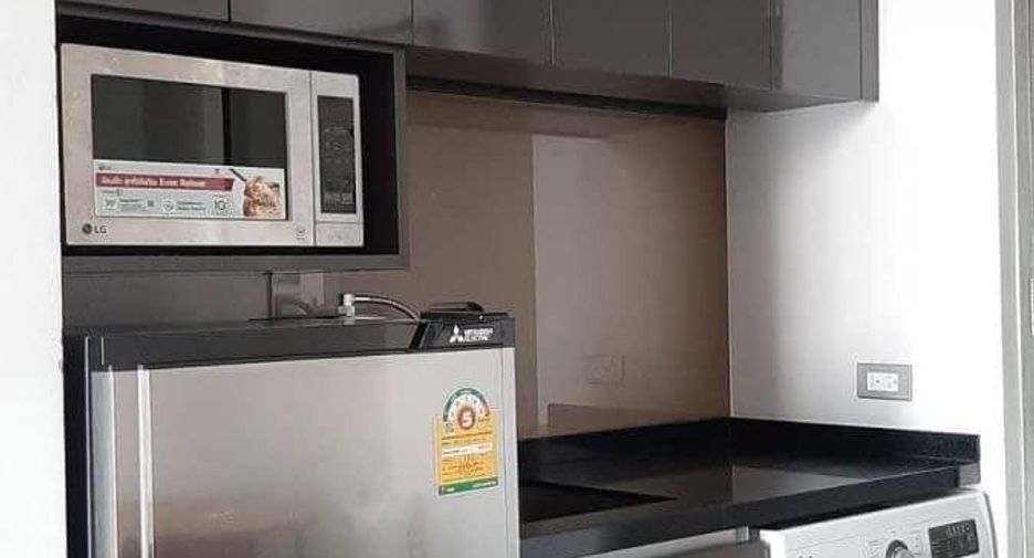 For sale 1 bed condo in Khlong Toei, Bangkok