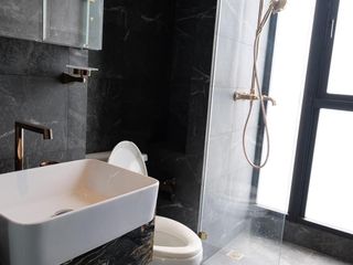 For sale 2 bedrooms condo in Ratchathewi, Bangkok