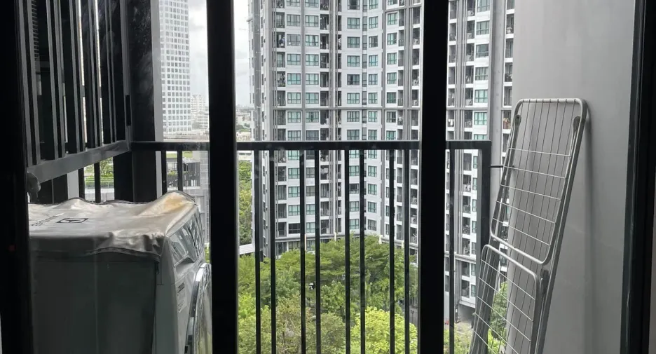 For sale 1 bed condo in Watthana, Bangkok