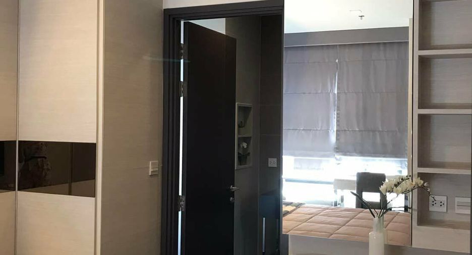 Condo en venta y en alquiler de 1 habitaciones en Khlong Toei, Bangkok