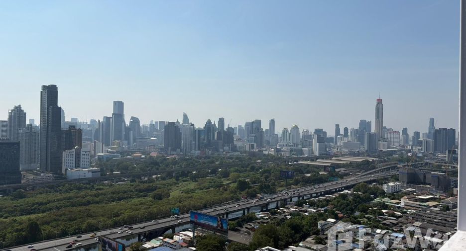 For sale 1 bed condo in Ratchathewi, Bangkok