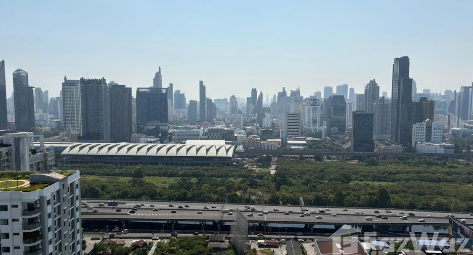 For sale 1 bed condo in Ratchathewi, Bangkok