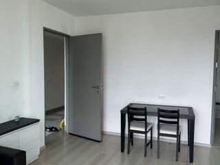 For sale 2 bedrooms condo in Huai Khwang, Bangkok