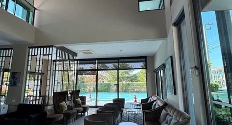 Casa en alquiler de 3 habitaciones en Pak Kret, Nonthaburi