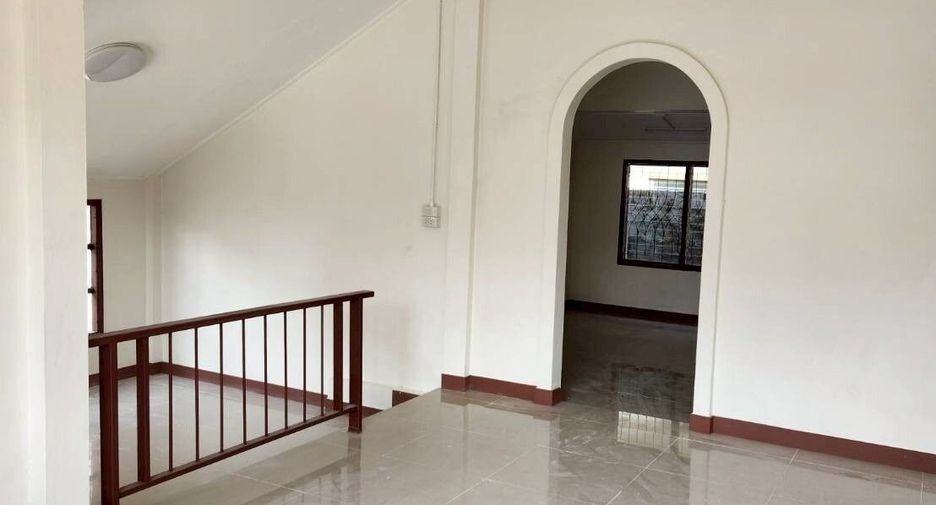 Casa en venta de 3 habitaciones en Pak Kret, Nonthaburi