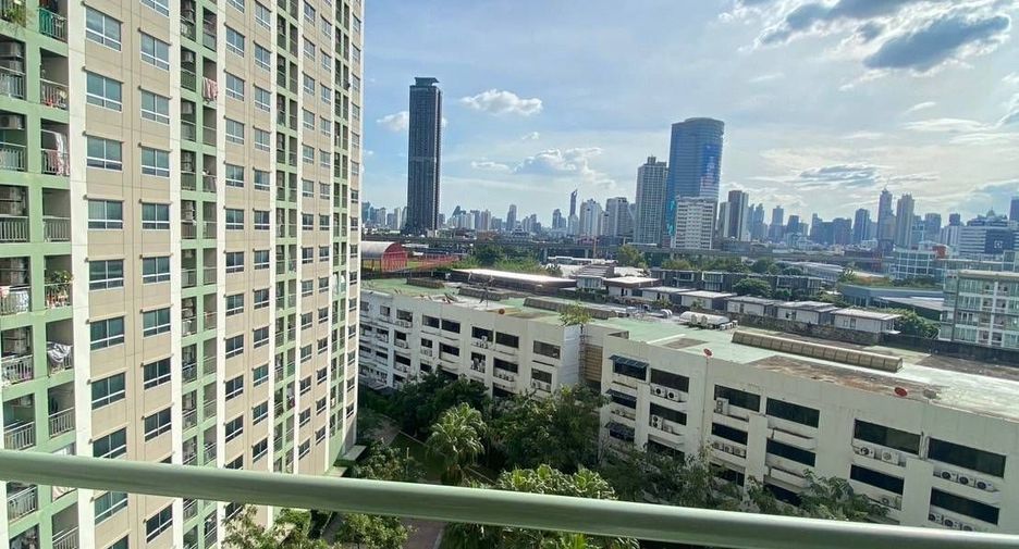 For sale 1 bed condo in Huai Khwang, Bangkok