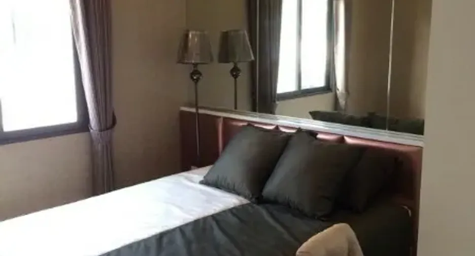 For rent 4 bedrooms house in Mueang Nonthaburi, Nonthaburi