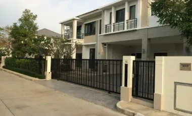 For rent 4 bedrooms house in Mueang Nonthaburi, Nonthaburi
