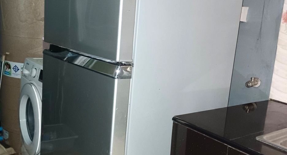 Casa adosada en venta de 4 habitaciones en Bang Kruai, Nonthaburi