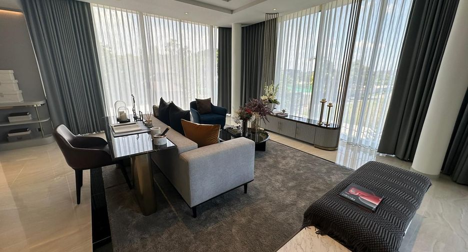 For sale 5 bedrooms house in Prawet, Bangkok